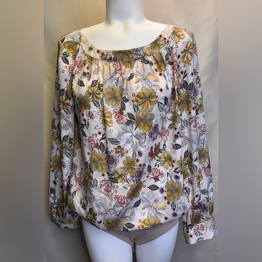 Loft‎ Outlet Long Sleeve Floral Blouse Bodysuit Size Medium